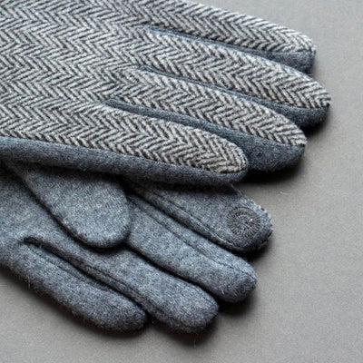 Men's Merino Wool Gloves with Strap Detail