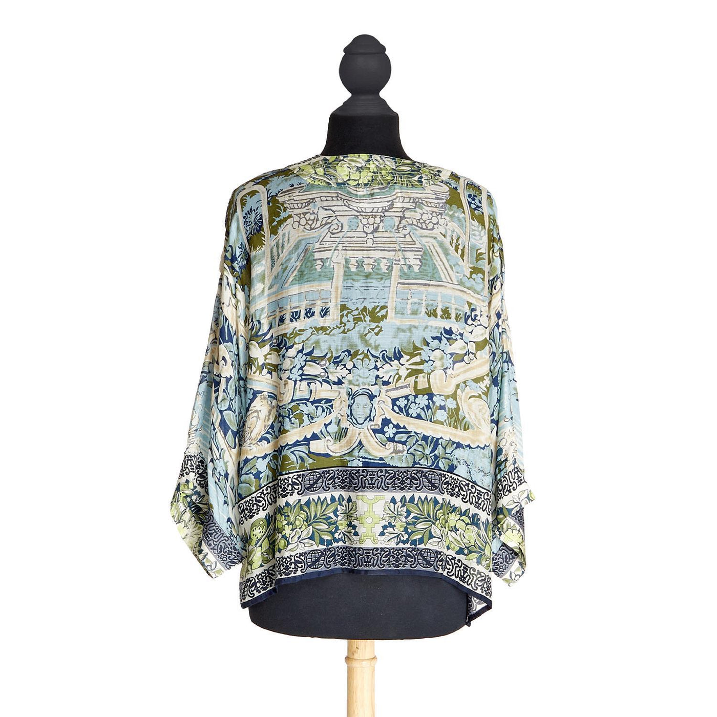 Tapestry Sea Print Short Kimono