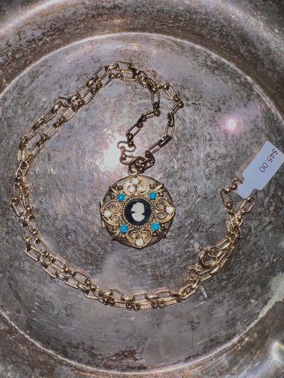 Vintage Cameo Locket Necklace - Turquoise