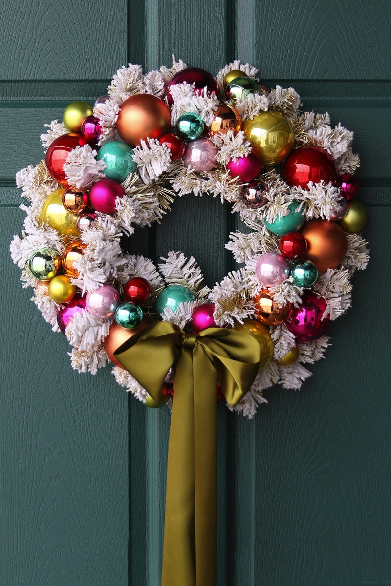 Flocked Lighted Wreath