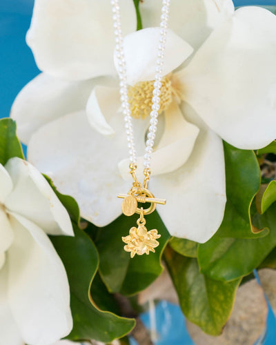 Magnolia Pearl Toggle Necklace