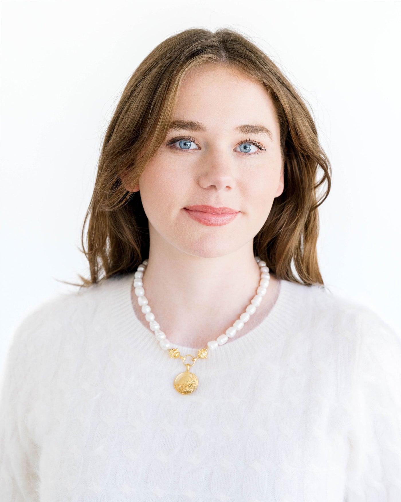 Tobacco Leaf Pearl Necklace