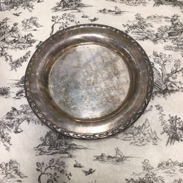 Vintage Wm A Rogers Silver Plated Tray