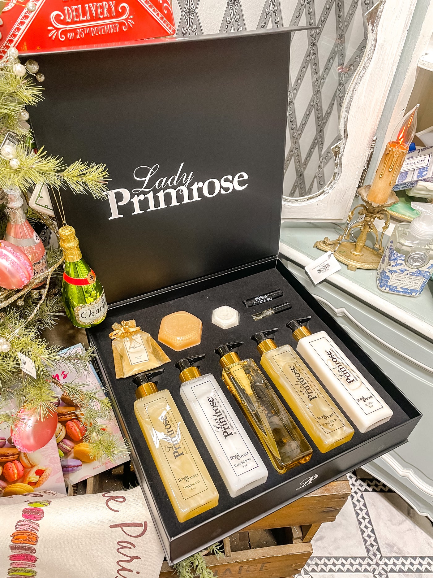 Lady Primrose Royal Extract Deluxe Gift Set